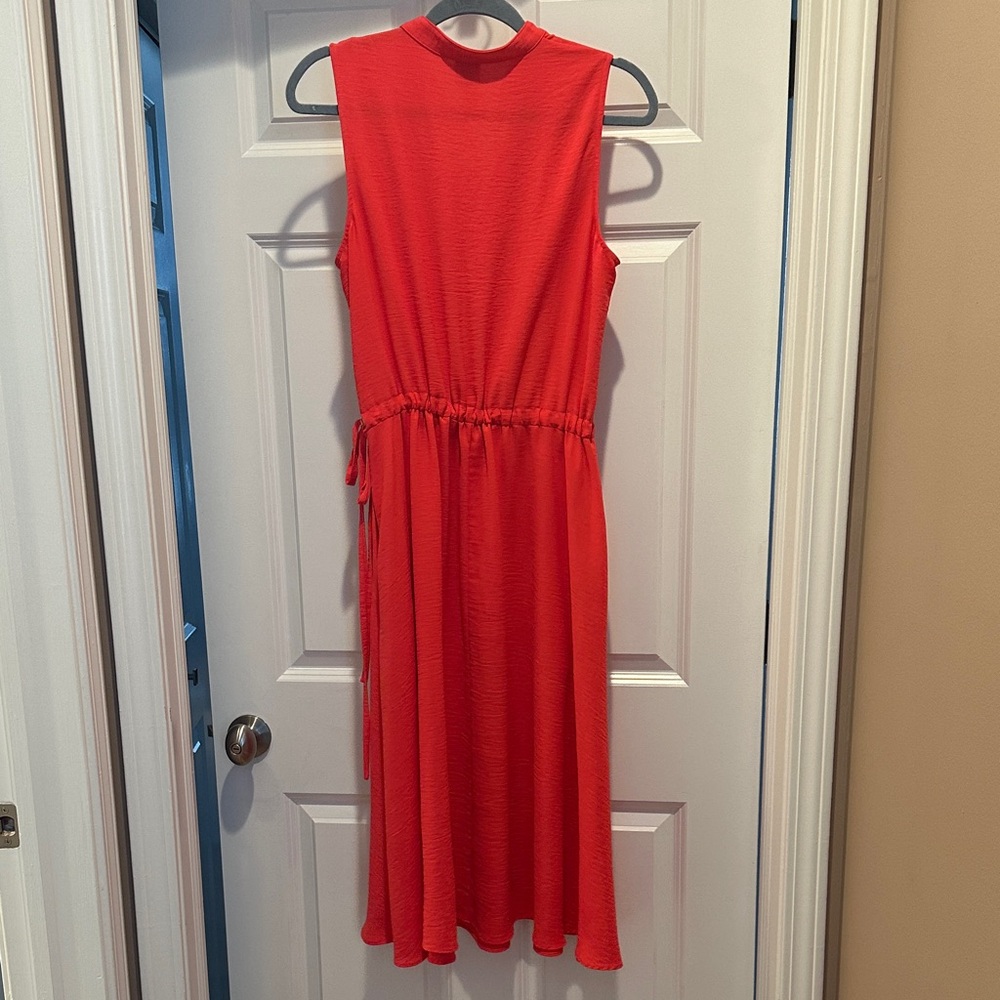 Anne Klein Coral Sleeveless Midi Dress with elastic tie waist - barely worn - Picture 3 of 6
